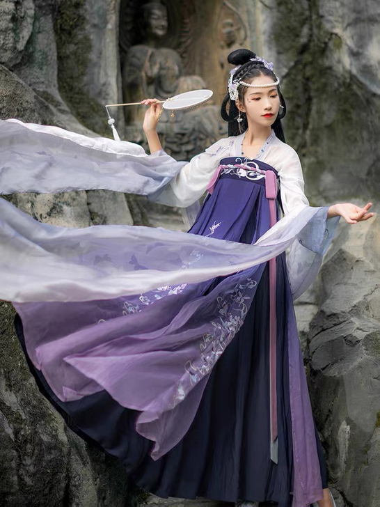 汉尚华莲 挽弦 齐胸襦裙s码(仅出下裙,无...