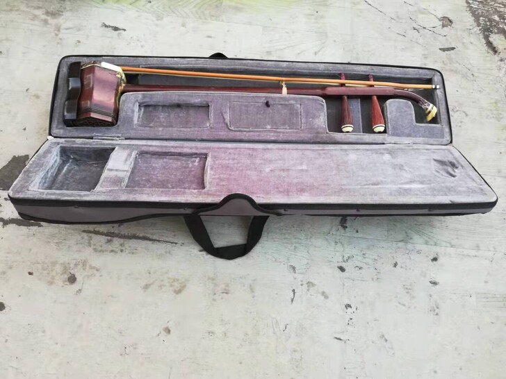 紫檀二胡，保存完好，无损伤，音质优美，因闲...