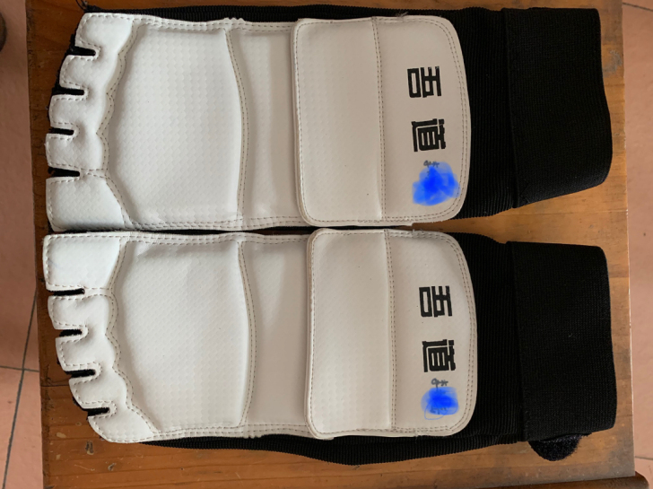 8 成新 转让 跆拳道皮质护具 一套 ,用...