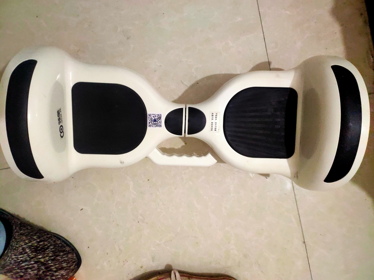 领奥旗舰店入手，10寸顶配，使用良好，农村...