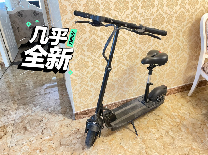 可折叠轻便电动车，原价2000+。小巧轻便...