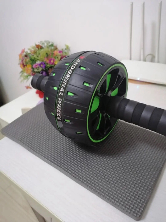 【全新包邮】巨轮健腹轮腹肌滚轮初学者收腹部...