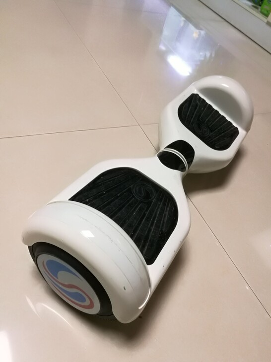 原价800，3折转让，电动双轮平衡车，大人...