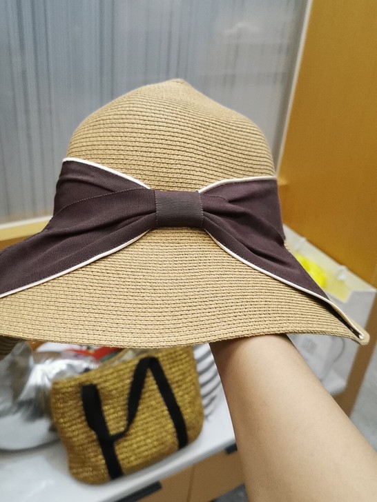 ins款草帽女夏季可折叠沙滩帽遮脸遮阳帽蝴...