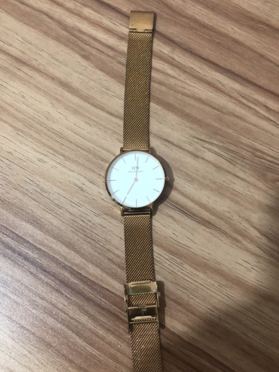 dw女士手表，150，无表盒，表盒丢失，几...