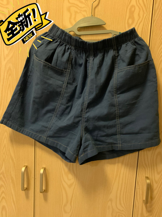 蓝色明线  休闲短裤，130斤内穿