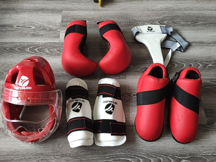 全套儿童跆拳道护具