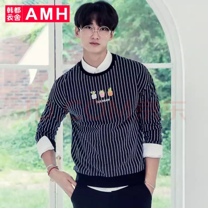 男士韩版新款宽松圆领时尚可爱植物刺绣条纹卫...