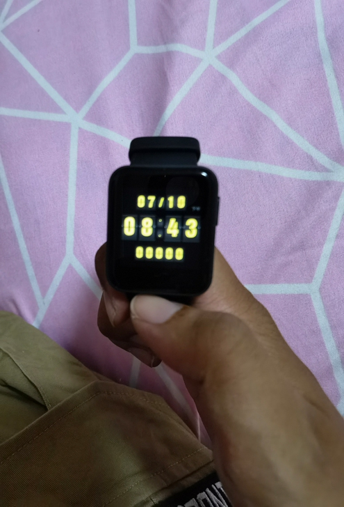 红米手表用了半个月了，不想用了故出售，成色...