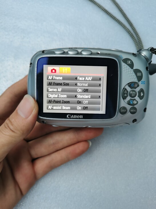 Canon 佳能 PowerShot D1...