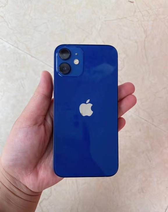 苹果12，蓝色，个人使用，128G，功能一...
