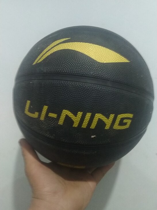 李宁篮球橡胶7号耐磨室外篮球