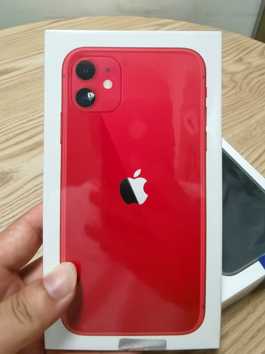 苹果11-64G黑 红 原封未激活