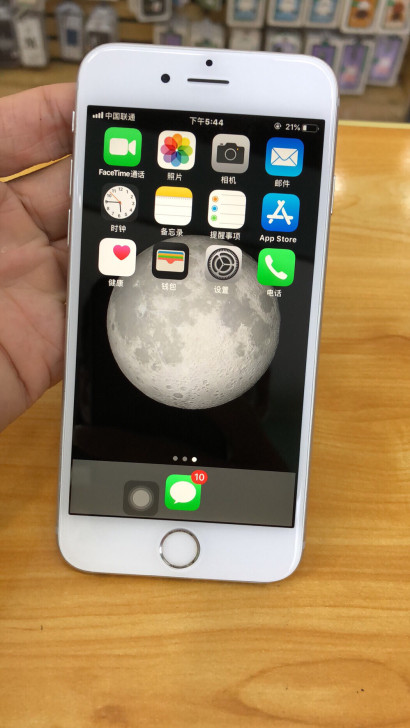 苹果6国行 64g 白色 屏新 无老化 边...