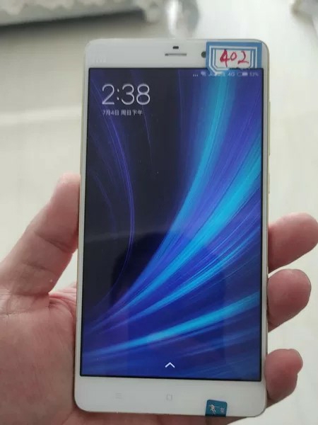 小米note顶配版  64G+4G  带充...