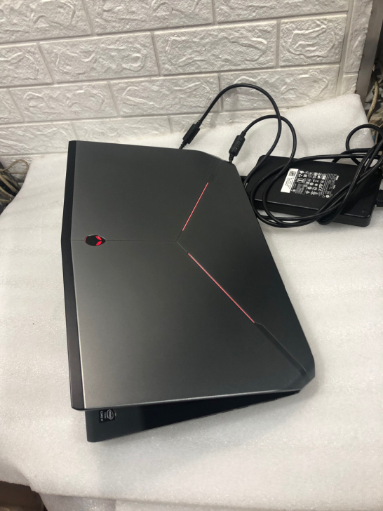 外星人17R2 处理器i7-4720Hq主...