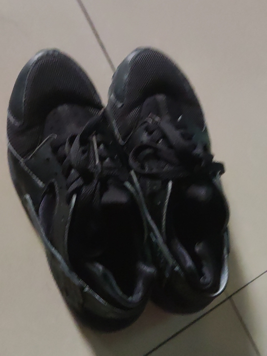 正品耐克Nike华莱士,穿的少,38码,一...