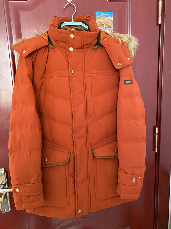 海澜之家羽绒服170/88A，因为要搬家了...