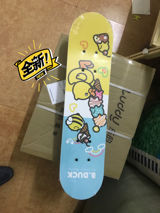 B．Duck BDS9401-Y滑板男女孩...
