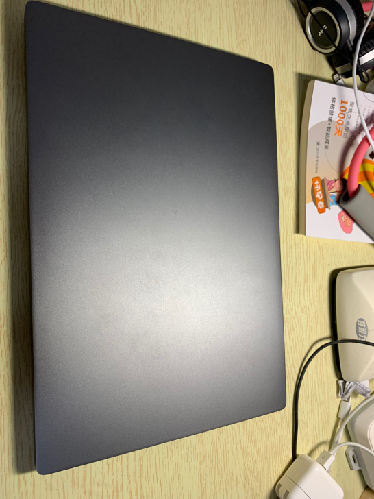 小米air 13.3   i7-8550u...