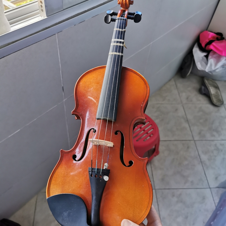 红棉牌子，1/4，只用了几个月。现闲置转让...