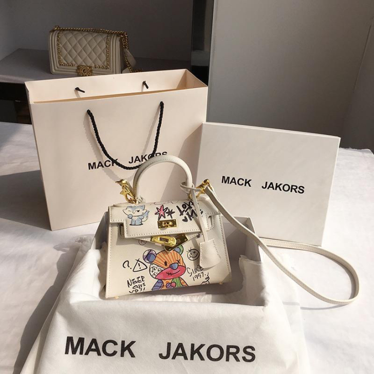 涂鸦凯莉包包女2021新款潮斜挎包女