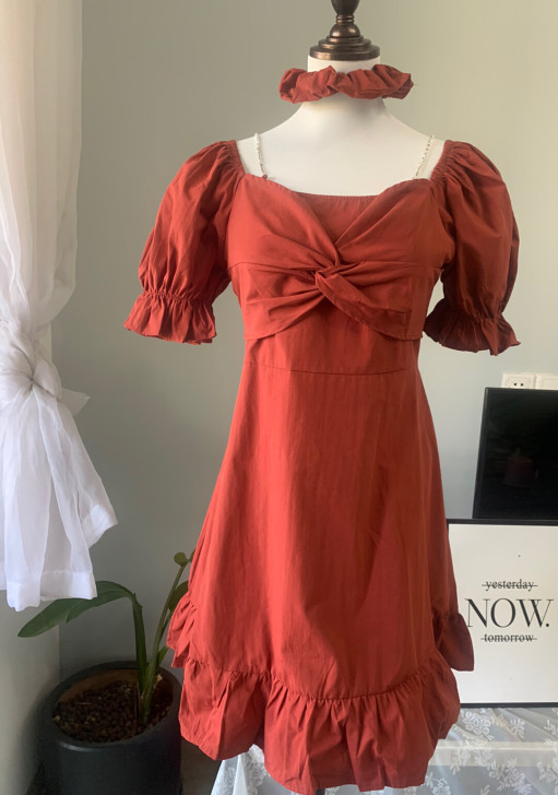 甩卖连衣长短裙  亏本清仓！实体店不做了！...