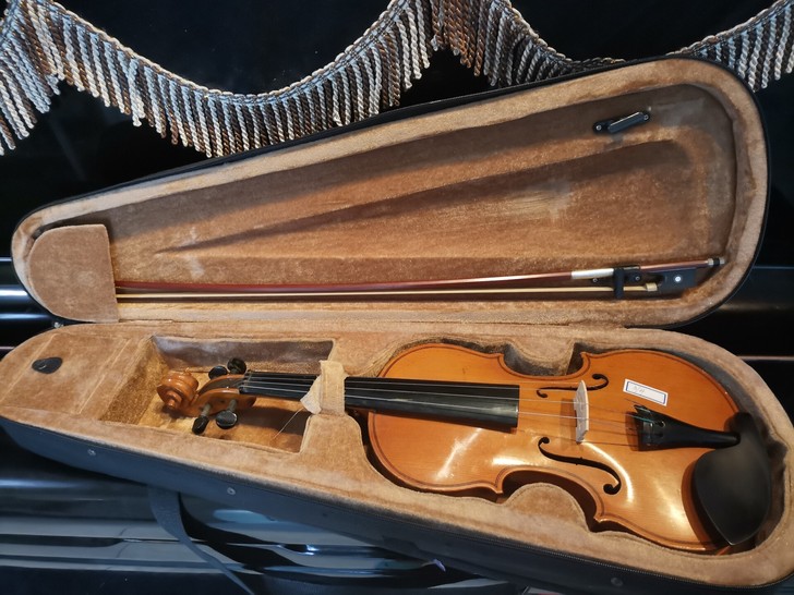 3/4幸福牌小提琴，是老琴，小提琴音色很好...
