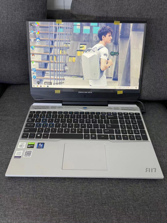 机械师F117-V十代i7处理器关联星战3...