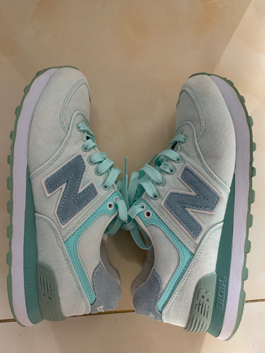 新百伦运动鞋574