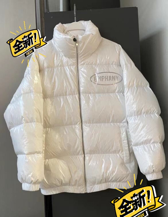 美特斯邦威本色战袍，亮面羽绒服M码，但有L码