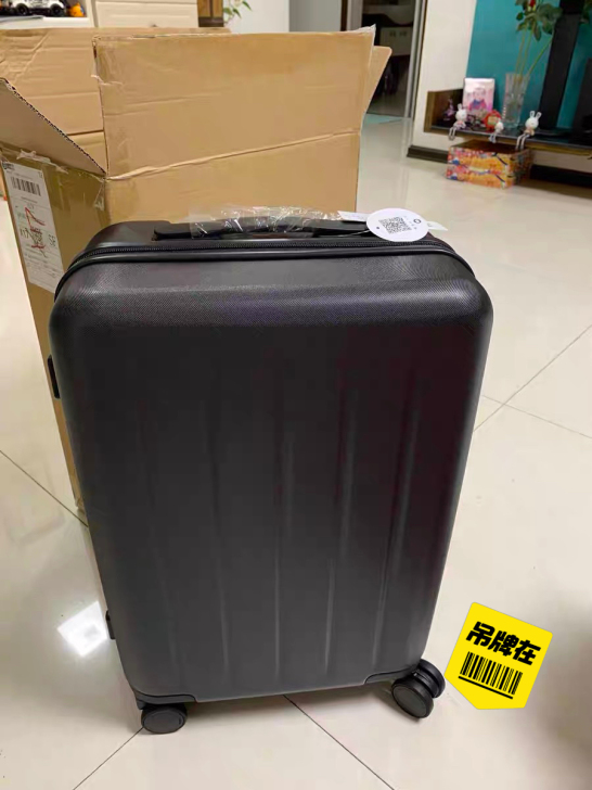 小米行李箱 ,20寸,可登机,买回来纯属因...
