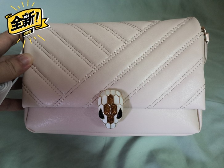 澳洲袋鼠单肩包,斜挎包,牛皮材质,手感非常...