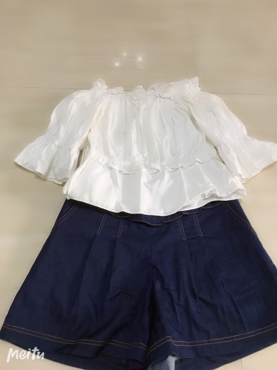 女短裤专柜欧货,只有裤子