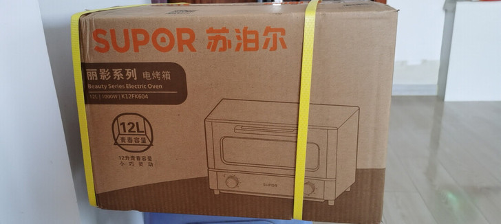 苏泊尔全新电烤箱，未拆封，型号图片如下图