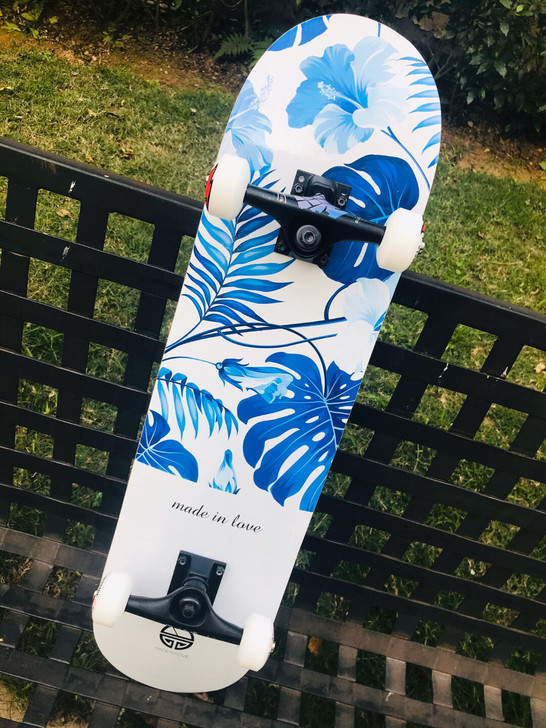 特价出香港made in love双翘滑板...