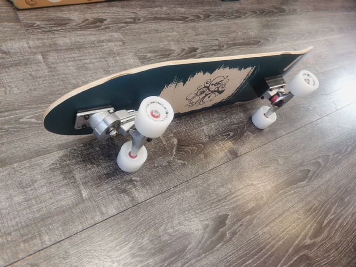 陆地冲浪滑板 滑雪 刻滑 冲浪练习神器 免...