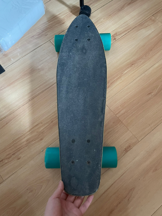 小鱼板，用了半个多月后，一直闲置在，磨砂度...