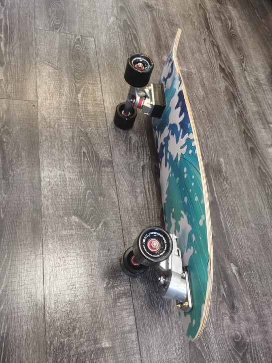 陆地冲浪滑板 滑雪 冲浪 刻滑练习 smo...