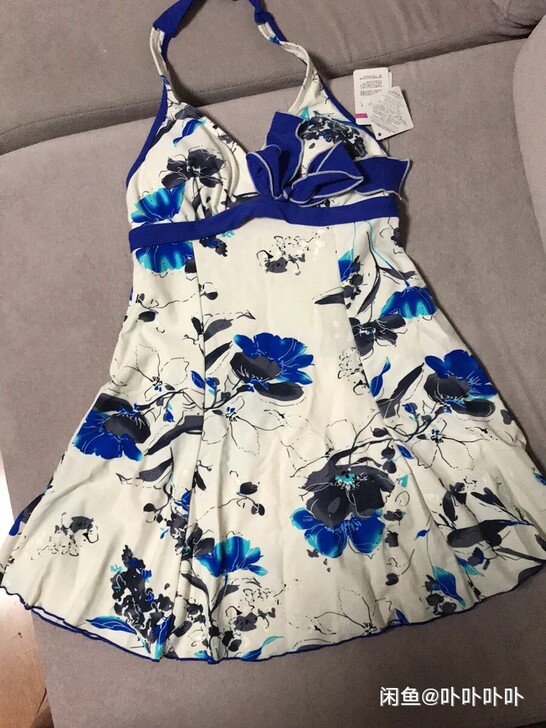 泳衣，全新，160-165码。不退、不换、...