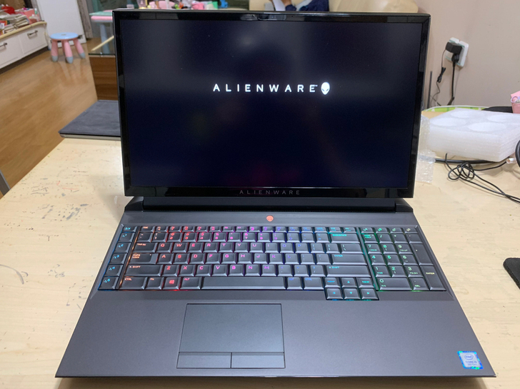 Alienware外星人51m笔记本