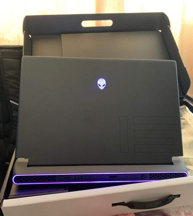 外星人m15r6十一代i7 11800h加...