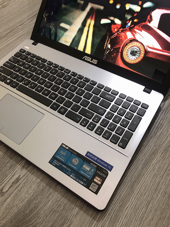 四核独显华硕15寸二手笔记本电脑超薄高配轻...