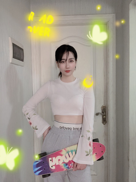 全新彩色小鱼板anyway滑板全新专业板