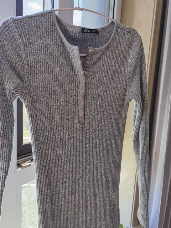 zara针织灰色长裙