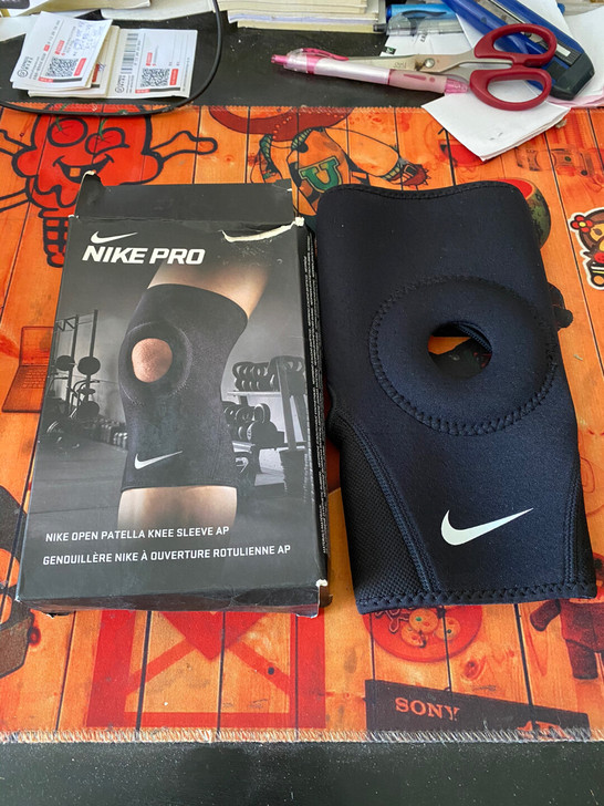 AC2509-010 Nike 印花log...