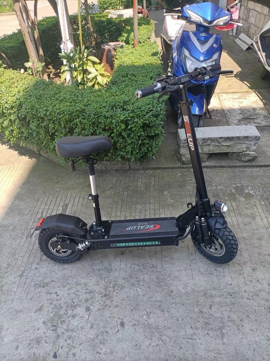 电动滑板车 两轮迷你折叠成人滑板车 小型便...