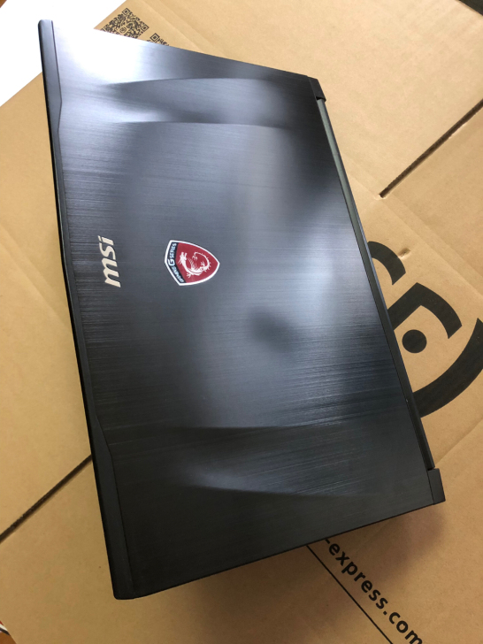 微星GE62VR全全金属机身游戏本电脑