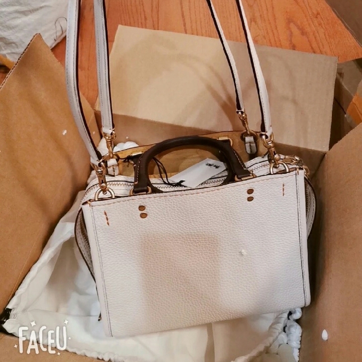 美国全新正品coach蔻驰Rogue手提包...