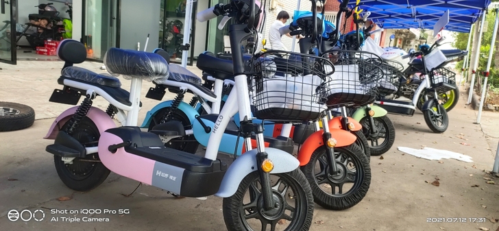 全新一代智能电动车，哈啰电动！